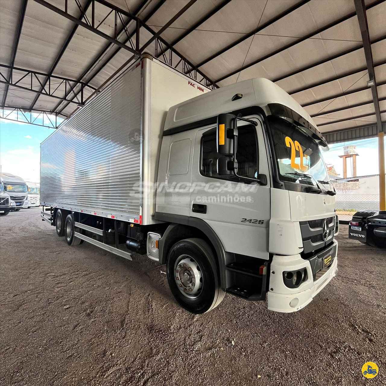 CAMINHAO MERCEDES-BENZ MB 2426 Baú Furgão Cavalo 6x2 SinopCam Caminhões SINOP MATO GROSSO MT